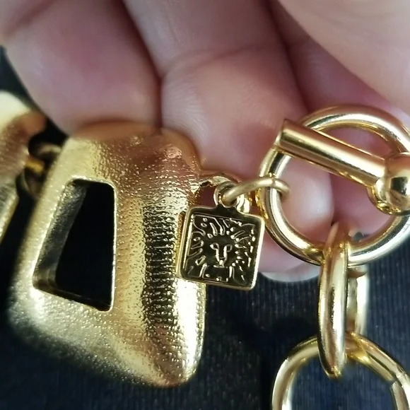 Gorgeous Anne Klein Statement Necklace - Picture 5 of 8